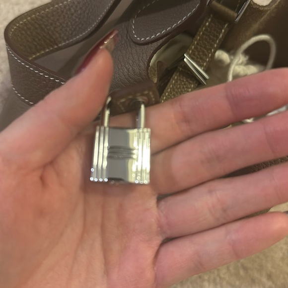 Taurillon Clemence Picotin Lock 22 MM Etoupe - Picture 3 of 4